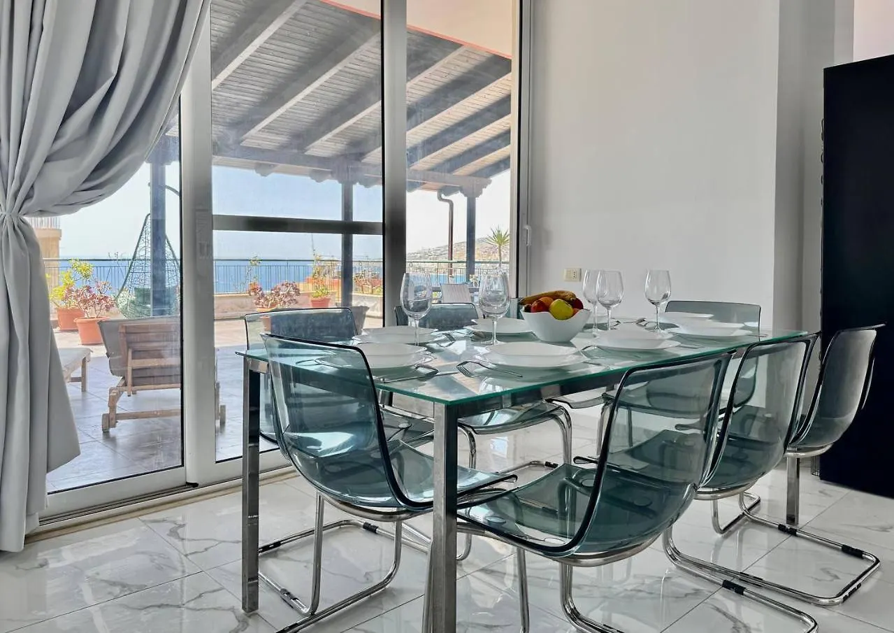 Appartamento Orange Sea View Penthouse Sarandë