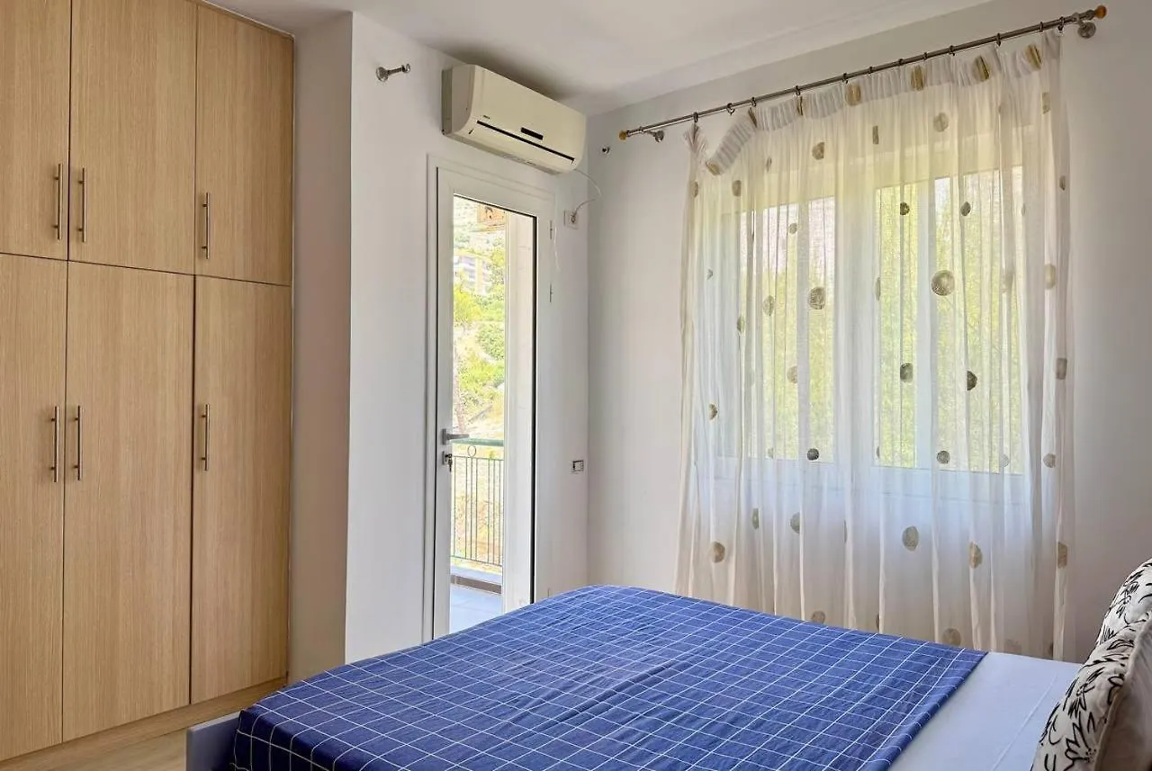 Appartamento Orange Sea View Penthouse Sarandë