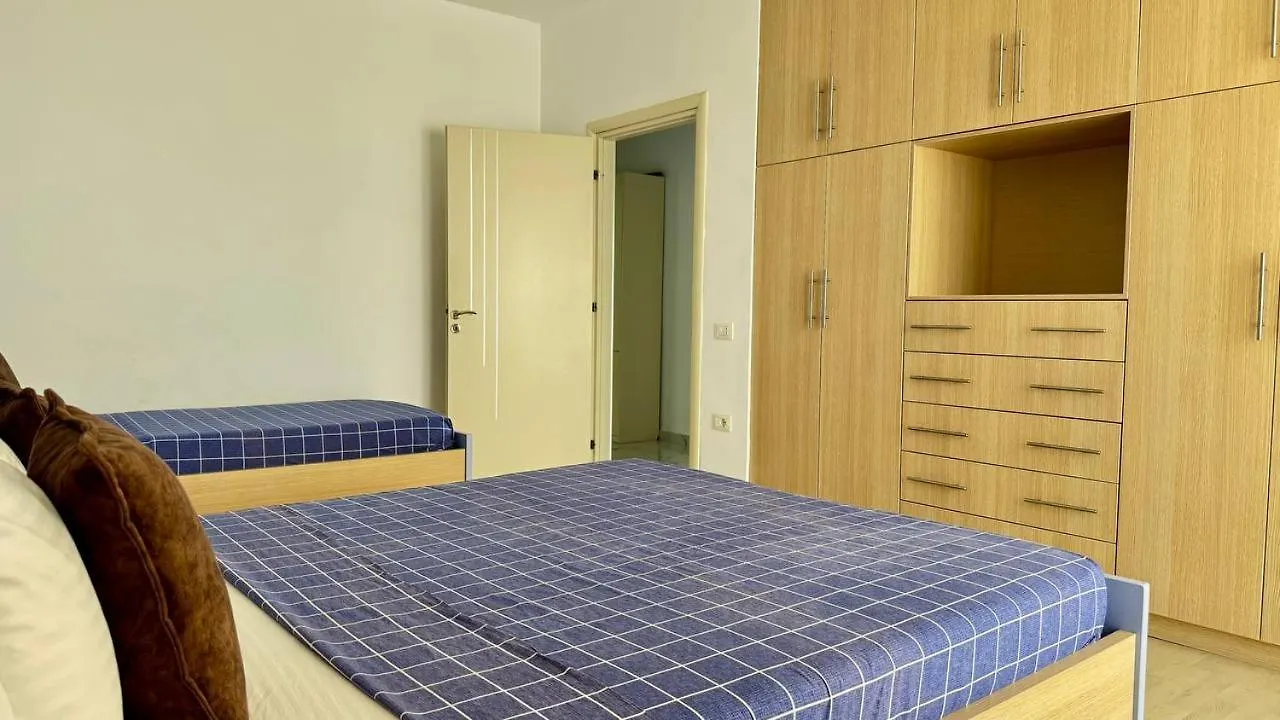 Appartamento Orange Sea View Penthouse Sarandë
