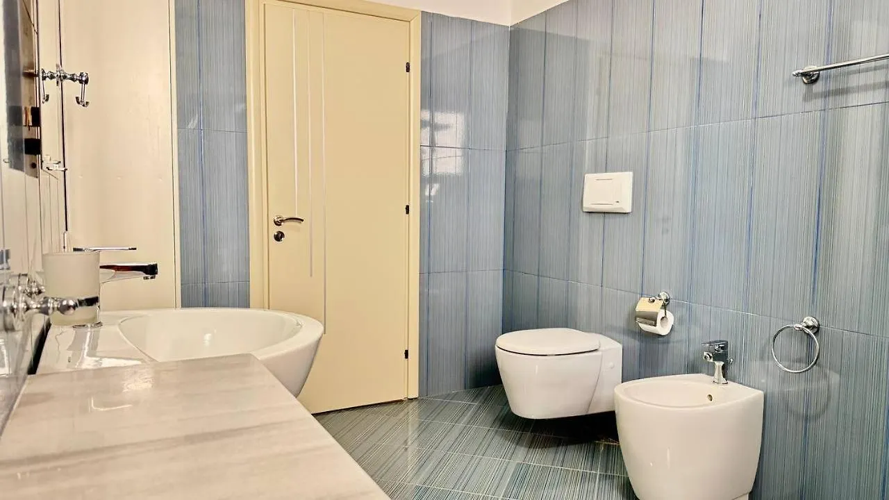 Appartamento Orange Sea View Penthouse Sarandë